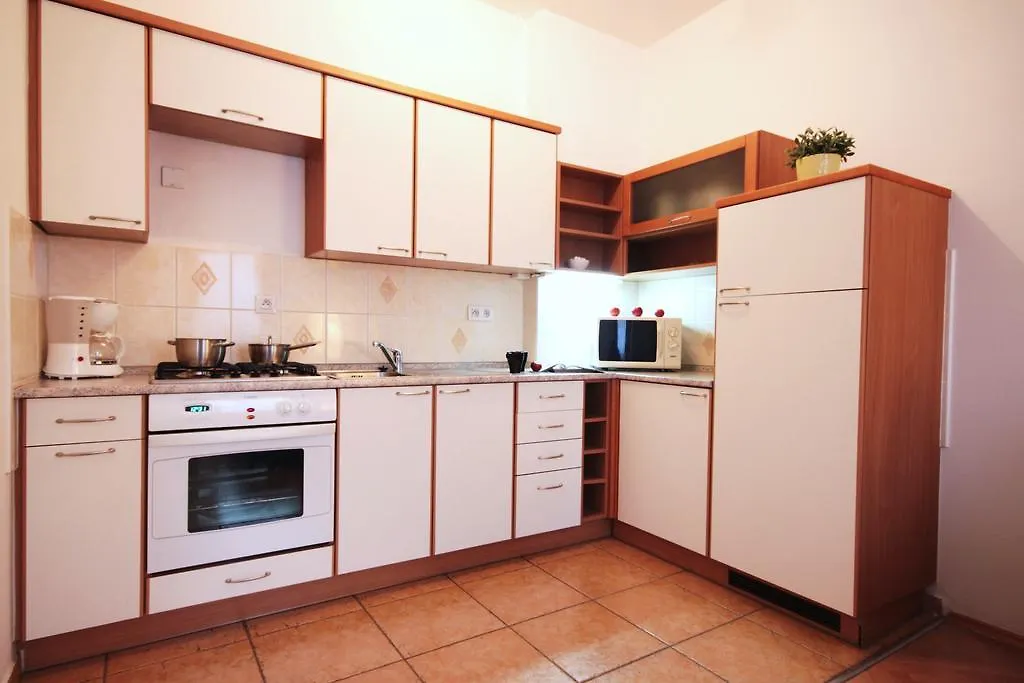 V Lesicku Residence Prague