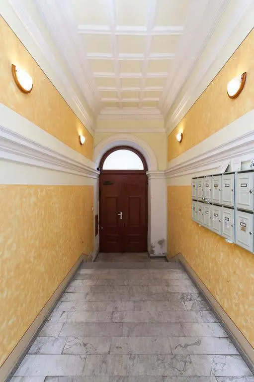 Apartment V Lesicku Residence Prague