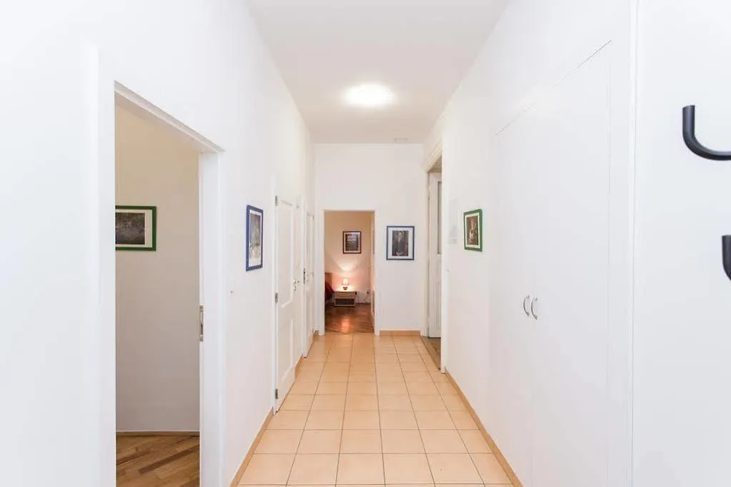 V Lesicku Residence Prague